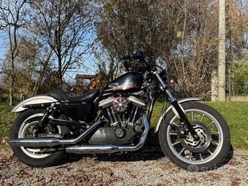 Harley-davidson XL883 Sportster R