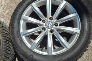 Cerchi e Gomme Passat B8  Volkswagen  215/55/17 