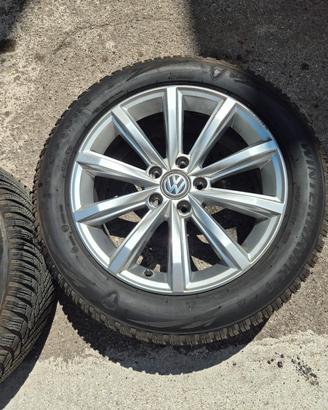 Cerchi e Gomme Passat B8  Volkswagen  215/55/17 