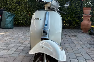 Vespa 50 Special