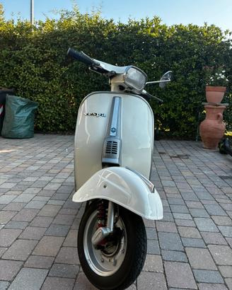 Vespa 50 Special