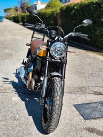 Ducati Scrambler Classic 800 cc – Anno 2017 – € 5.