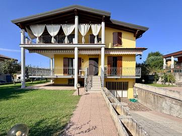 4 LOCALI A PONCARALE