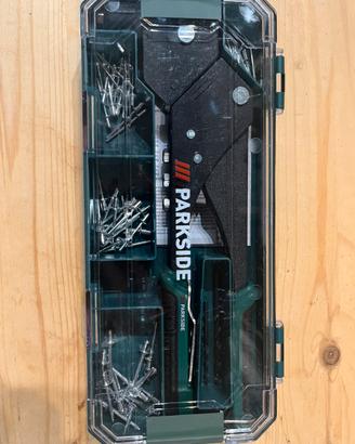 Rivettatrice Parkside