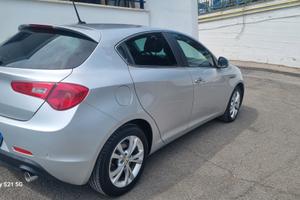 ALFA ROMEO GIULIETTA  JTD 1.6 105CV