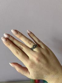 Anello Pandora a forma di corona