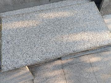 Rivestimento  piastrelle in gress fiammato 