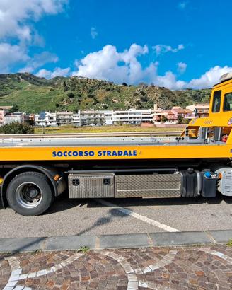 Carroattrezzi Iveco Eurocargo 120EL22 Isoli