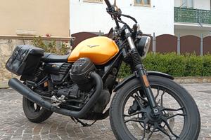 Moto Guzzi V7 Stone III