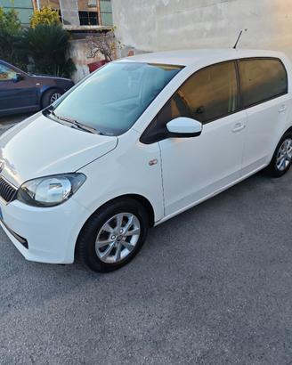 SKODA CITIGO METANO PERFETTA sempre in box privato