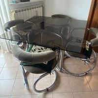 tavolo cristallo e sedie