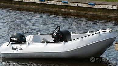 Whaly 310 in polietilene nuova pronta consegna