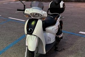 Aprilia Scarabeo 50 2017