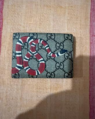 Gucci BifoldGG supreme kingsnake 4 scomparti  250€