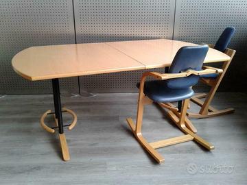 Tavolo Stokke Varier Sirkus e n. 4 sedie