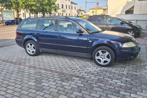 Vw  passat tdi  1.9  auto con motore impeccabile