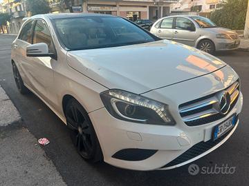 MERCEDES CLASSE A 180 CDI Sport *LED *Tetto Nero