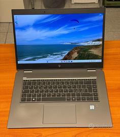 Workstation HP ZBook Studio G5 - Xeon / 8GB / 256