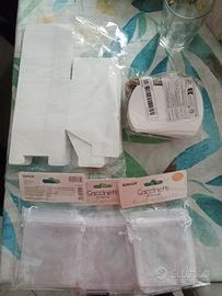   x bomboniere ,  pacchettini ,tulle bianche  
