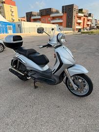 Piaggio Beverly 500 i.e.