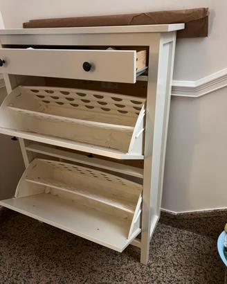 Scarpiera Ikea Hemnes color bianco.