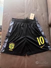 Pantaloncini brasile numero 10