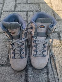scarpe trekking  aku n37