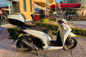 HONDA SH 350 TUTTO INCLUSO ANCHE PASSAGGIO! MINI