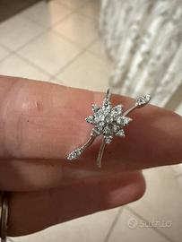 Anello in oro bianco e diamanti