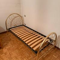 Letto singolo in ottone