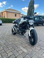 Ducati Monster 696
