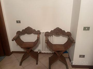 Sedie Savonarola pieghevoli in legno – coppia