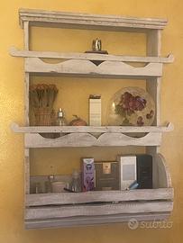Piattaia in legno stole shabby