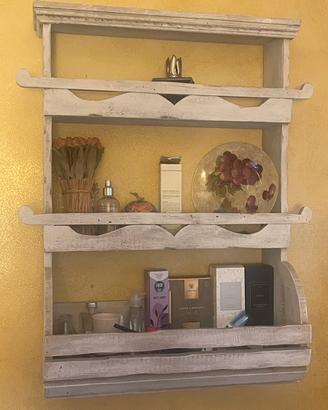 Piattaia in legno stole shabby