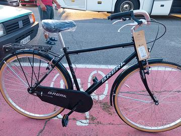 Bicicletta da uomo nuova. City bike