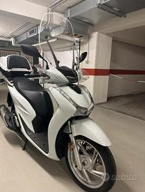 Honda sh