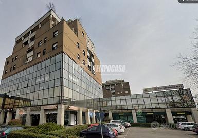 Vendita ufficio collegabile in zona Carrozzone