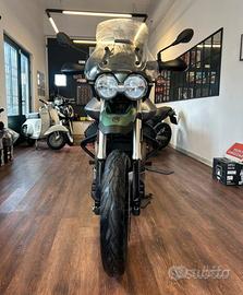 Moto Guzzi V85TT