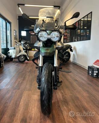 Moto Guzzi V85TT