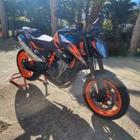 KTM 890 Duke - 2023