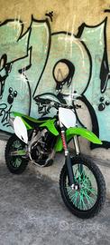 Moto Kawasaki KXF 250 
