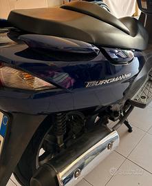 Suzuki burgman 1 150 blu