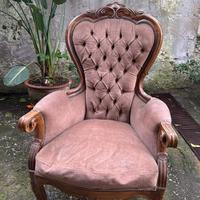 Sedia vintage in legno e velluto