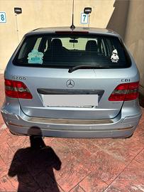 B200 cdi