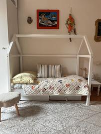 Letto a casetta da bambino