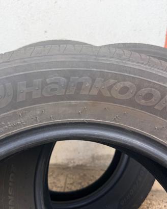 4 pneumatici  Hankook 205/60 R16 92H