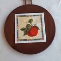 Tagliere decorativo in legno e ceramica 