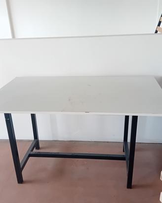 tavolo lavoro