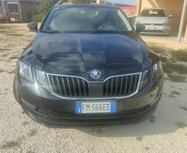 Skoda Octavia SW 1.6 Tdi Dsg