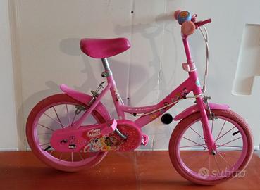 BICICLETTA delle WINX numero 14 Fuxia